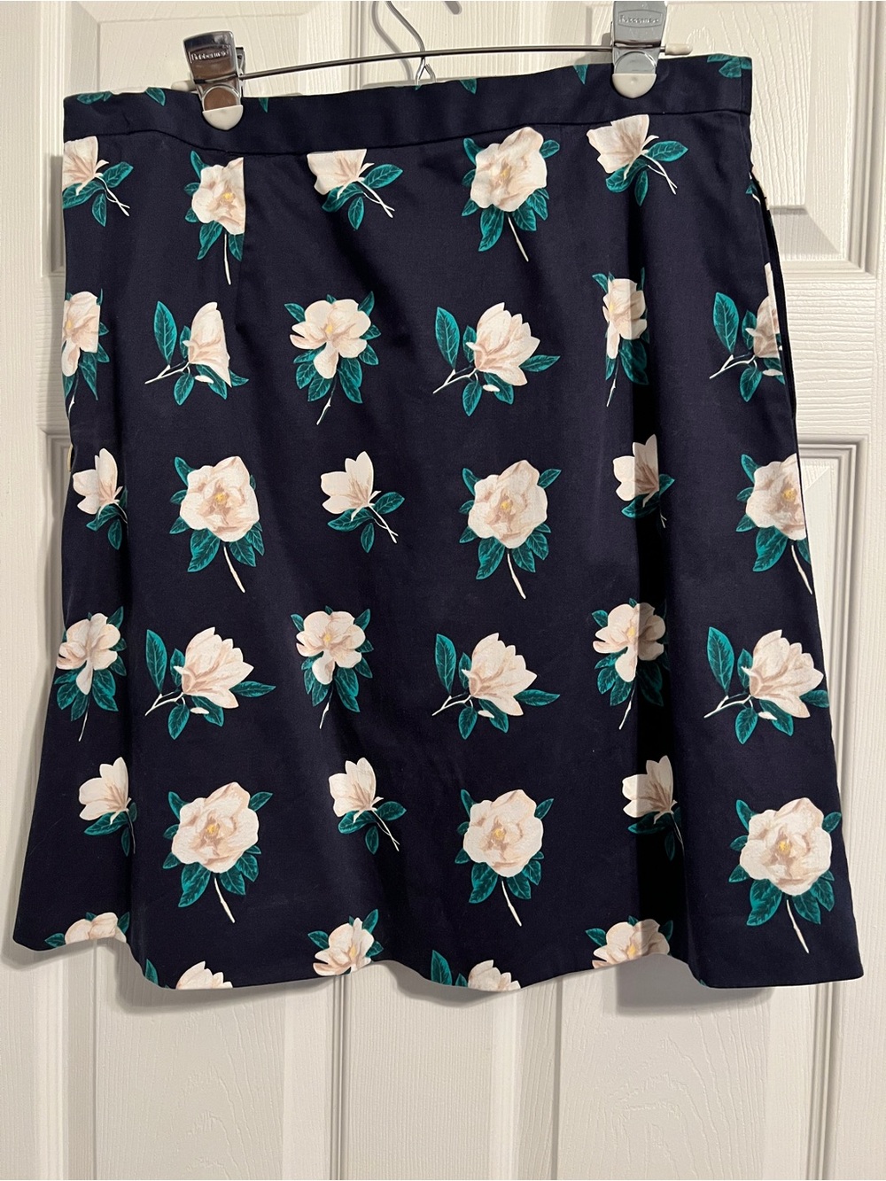 Draper James Floral A-Line Skirt in Navy with Magnolia Blossoms